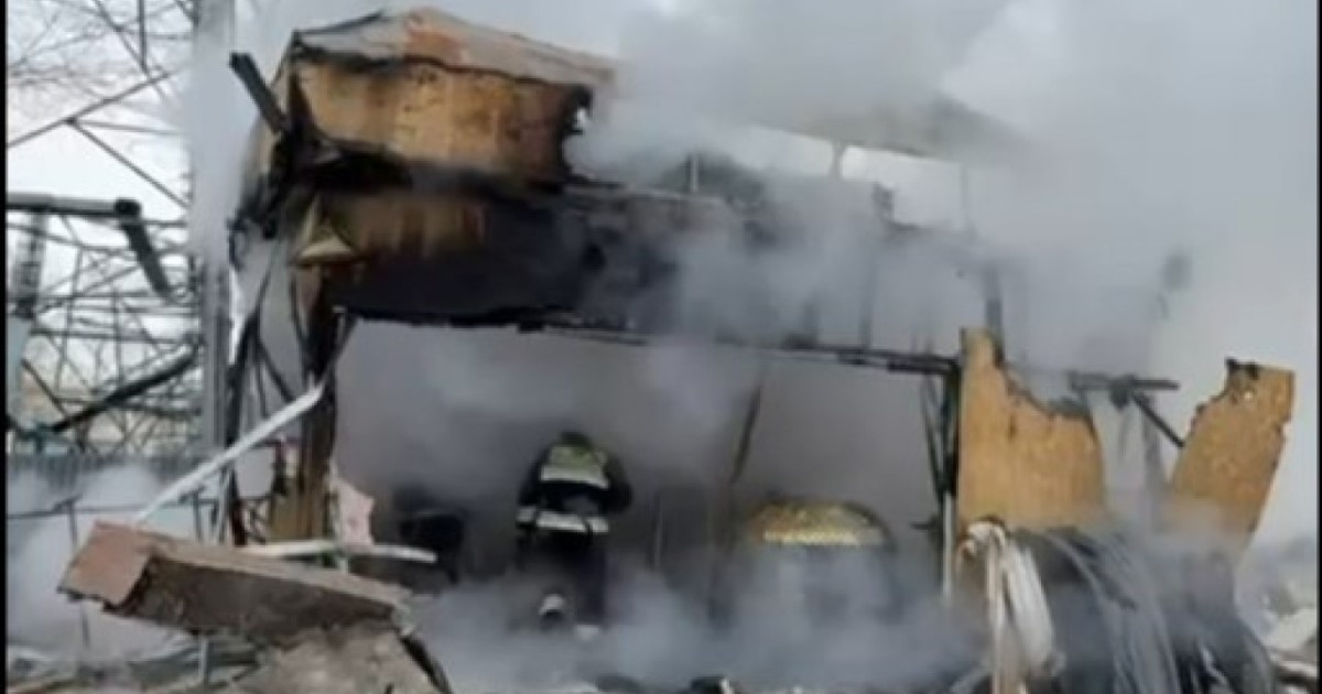 Қарағандыда фаст-фуд дүңгіршегінде газ баллоны жарылып 4 адам зардап шекті