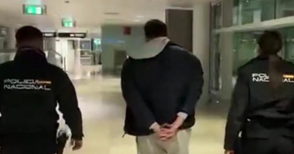 45 млн теңге залал келтірген: лауазымдық өкiлеттiктерін теріс пайдаланған күдікті Испаниядан экстрадицияланды