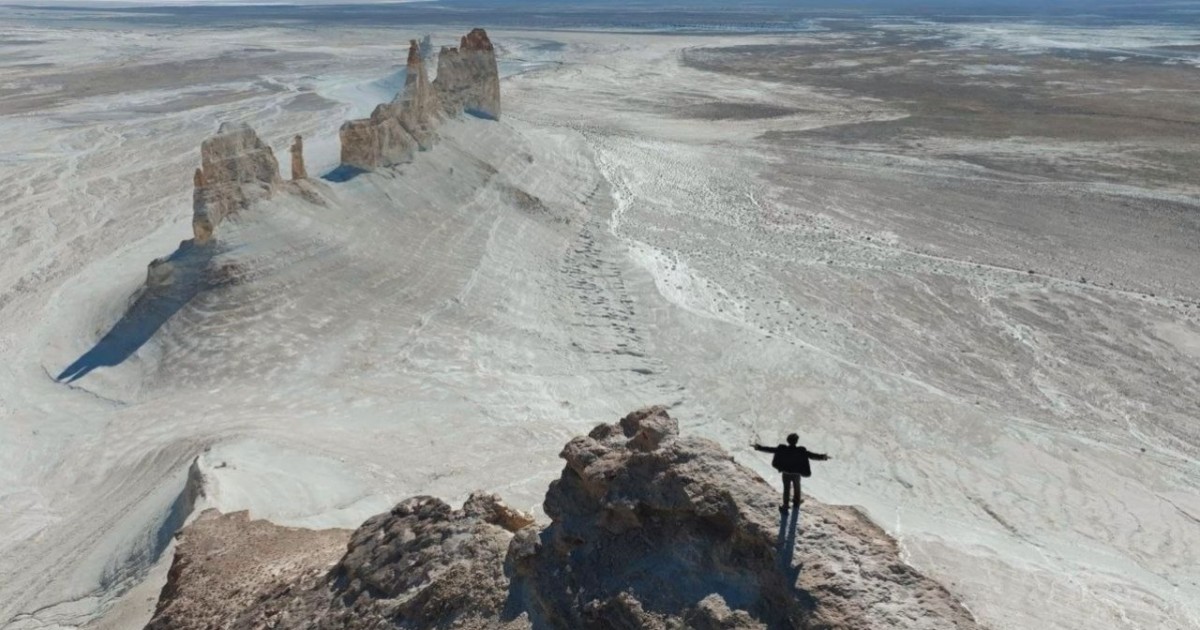Димаштың жобасы: Қытайдағы премьерада еліміздің туристік локациялары қамтылған