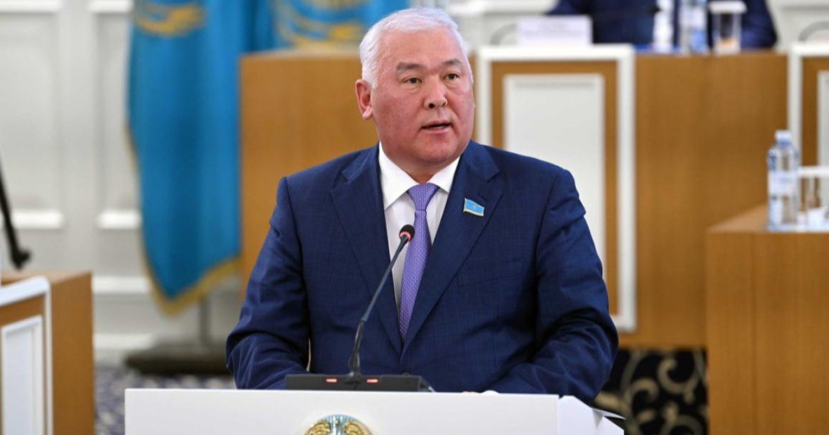 Ата заңдағы референдум ұғымы мен атауына қатысты өзгерістер жасалды – Мұрат Әбенов