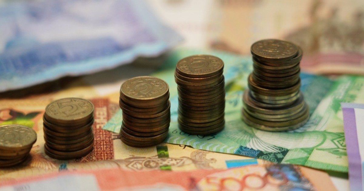 Отбасы банктегі жинақ ақшаны алаяқтардан қалай қорғау керек