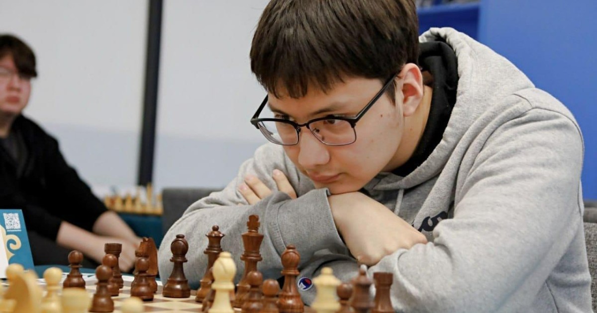Елордалық оқушы жасөспірімдер арасында жылдам шахматтан ел чемпионатында  жеңіске жетті