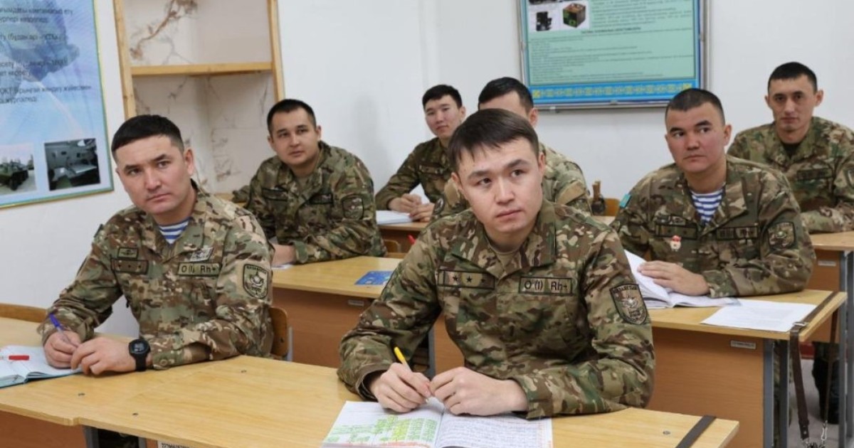 Биыл 800-ден астам запастағы офицер әскери қызметке шақырылады