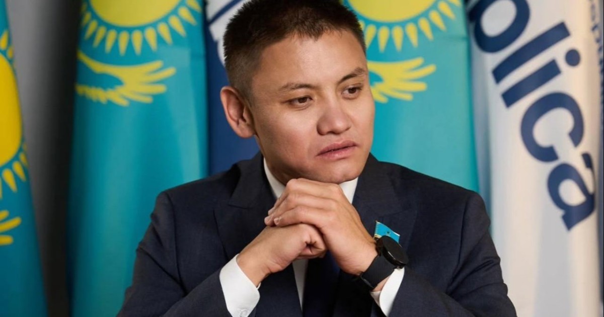 Конституция жобасы елдің орнықты дамуына бағытталған стратегиялық қадам - Айтуар Қошмамбетов