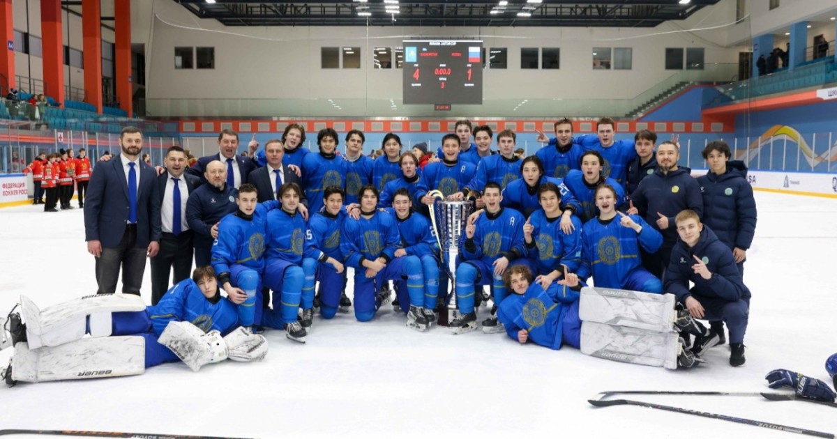 Қазақстан құрамасы шайбалы хоккейден халықаралық турнирде топ жарды