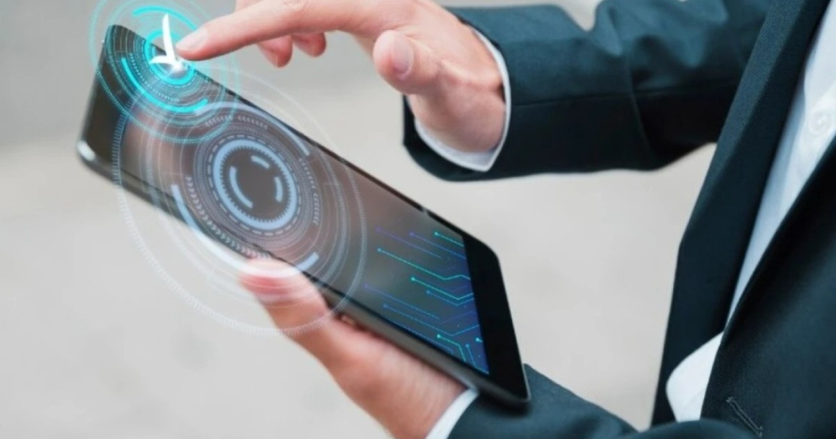 Қасым-Жомарт Тоқаев: Цифрлық мемлекет құру мәселесіне айрықша көңіл бөлу керек