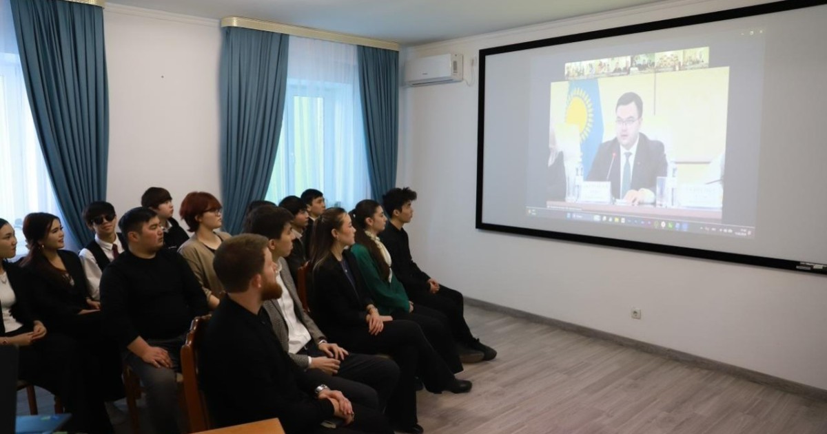 Қазақстанның жастар ұйымдары жаңа Конституция жобасындағы жастарға арналған мүмкіндіктерді қолдады