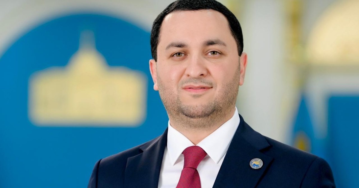 Тәуелсіз Қазақстанның жаңа даму бағыты – Акбаржон Исмаилов референдум туралы пікір білдірді