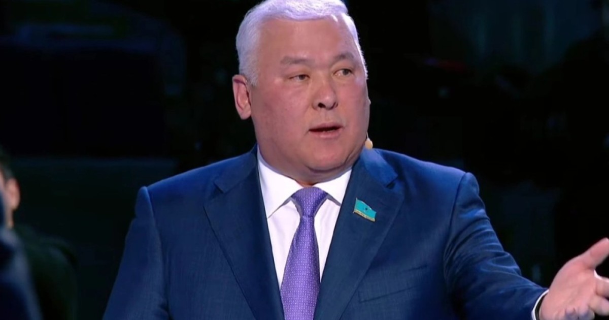 Депутат мектептердегі заңсыз уағыз бен көпәйелділік насихатына тосқауыл қоюды ұсынды