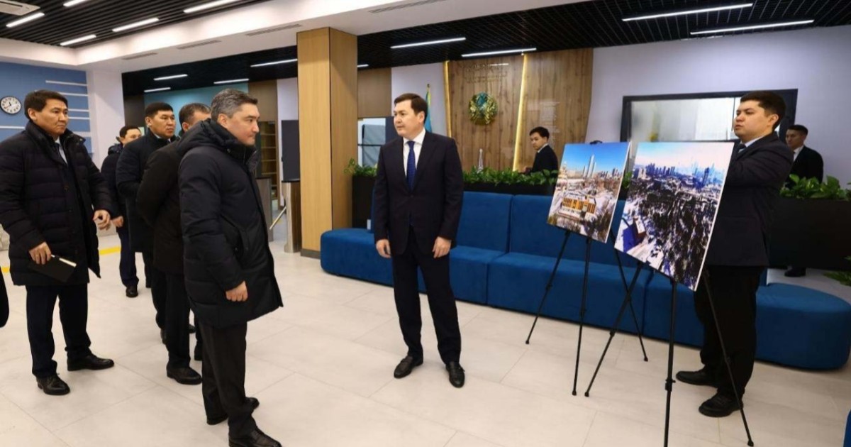 ШОБ-ты қолдау және спорттық инфрақұрылымды дамыту: Бектенов елордадағы жобалармен танысты