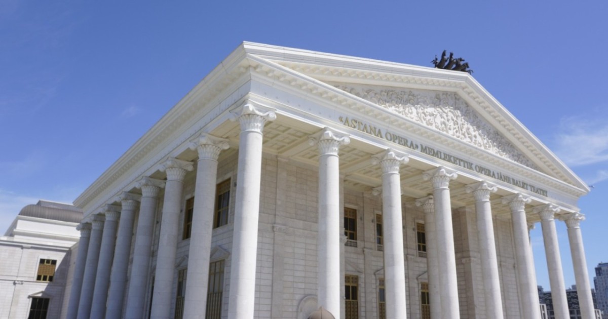 «Астана Опера» ұжымы жаңа Конституция жобасын талқылады