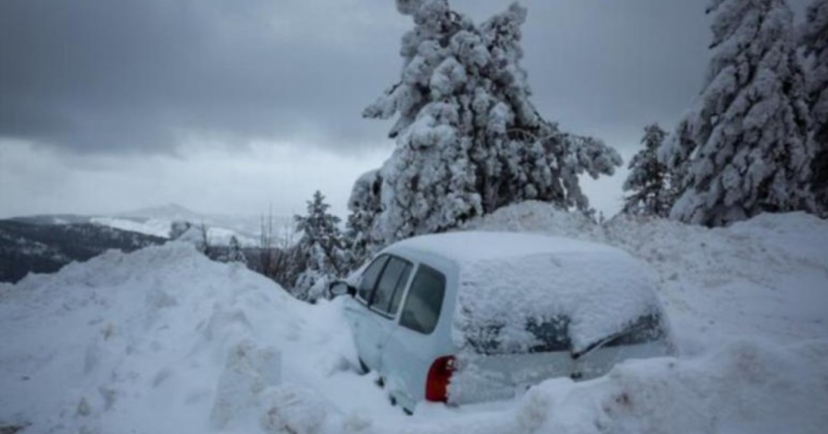 СҚО-да боранда шұңқырға түсіп кеткен көлік жолаушылары құтқарылды