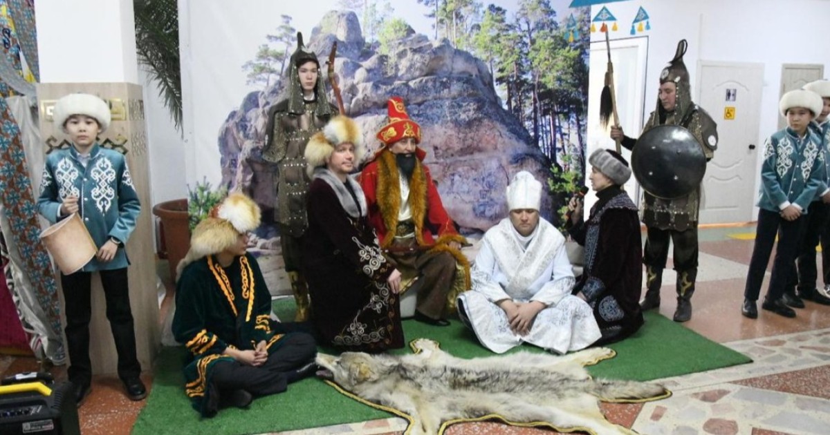 Астанада Абылай ханның 315 жылдығына орай тарихи-танымдық форум өтіп жатыр