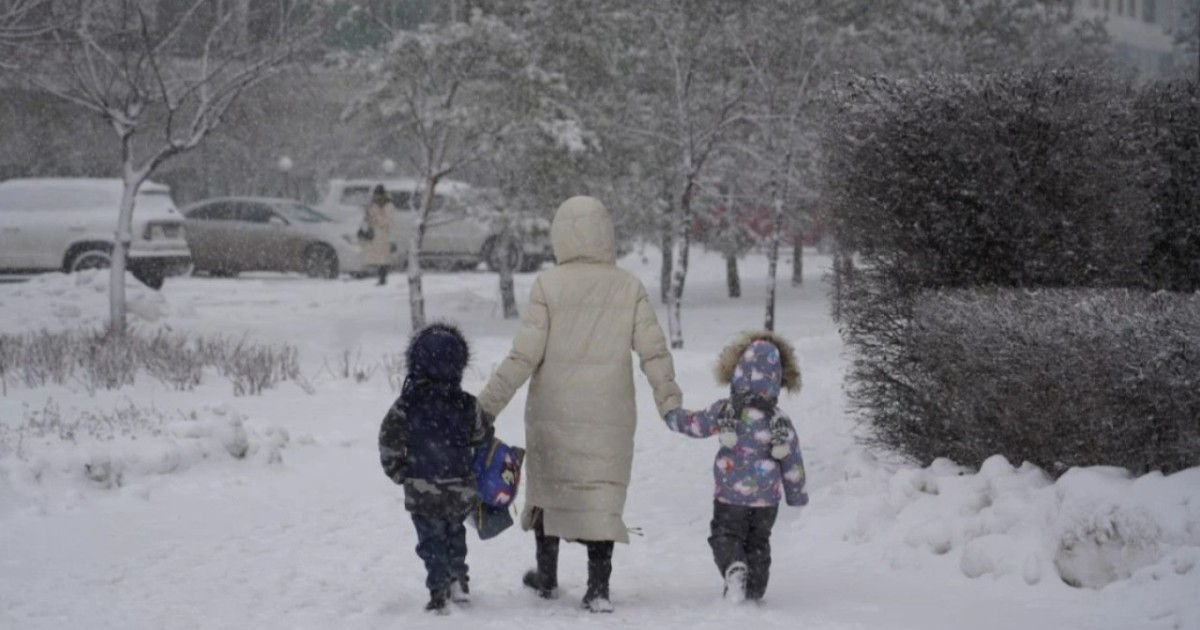 Елордада екінші ауысым оқушылары қашықтан оқиды