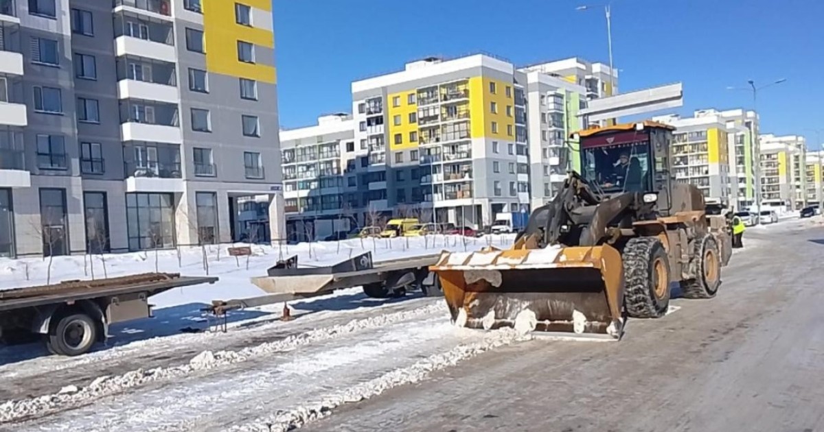 Астанада қар күреу жұмысына 1,5 мыңнан аса техника шықты