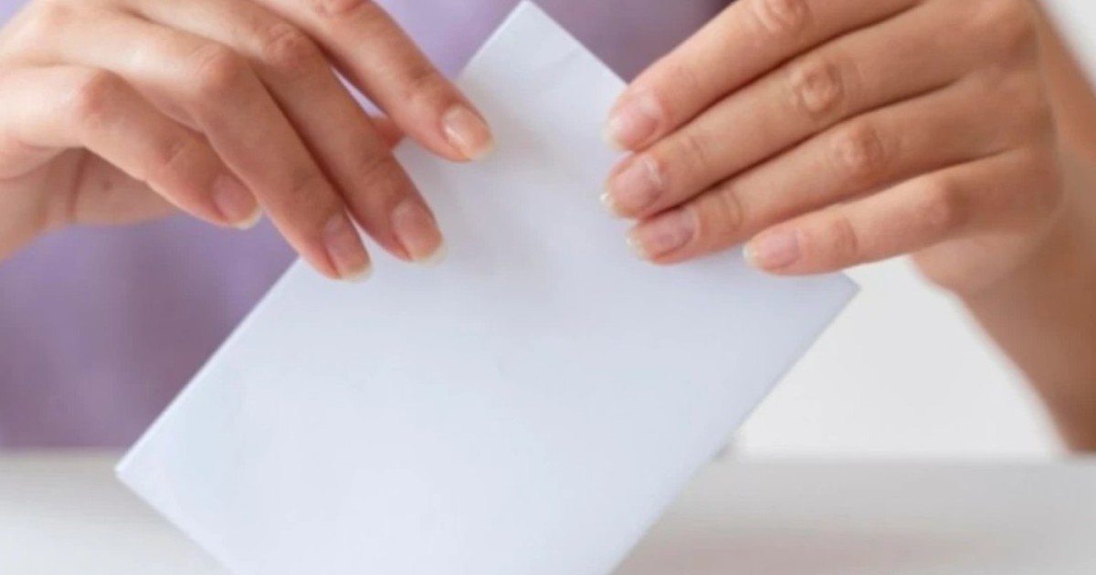 Референдум: Тіркелген жерінен басқа жерде жүргендер қалай дауыс береді