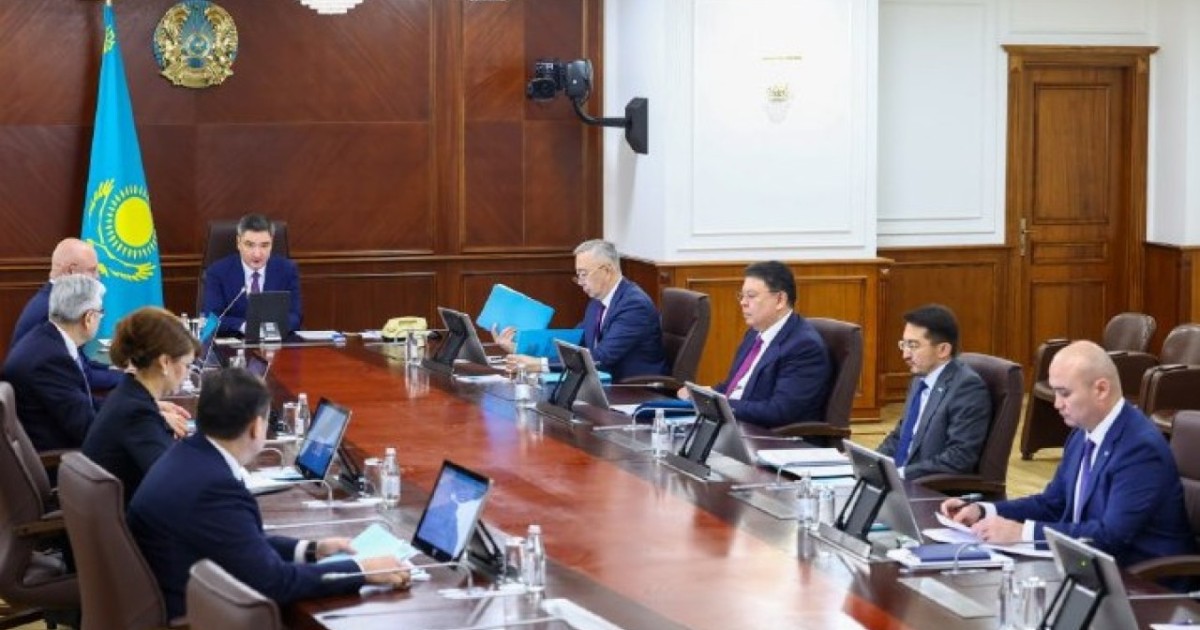 Өңіраралық жолдарды дамытуға көңіл бөлу қажет - Олжас Бектенов