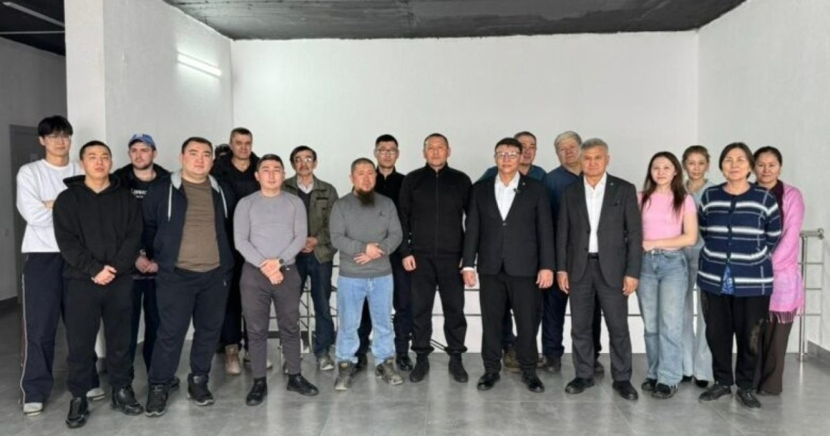 Жалпыұлттық коалицияның өкілдері KazConstructionGroup компаниясының ұжымымен кездесті