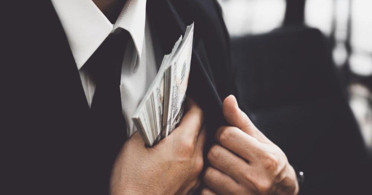 Павлодарда пара беруге арандатқан адвокат сотталды