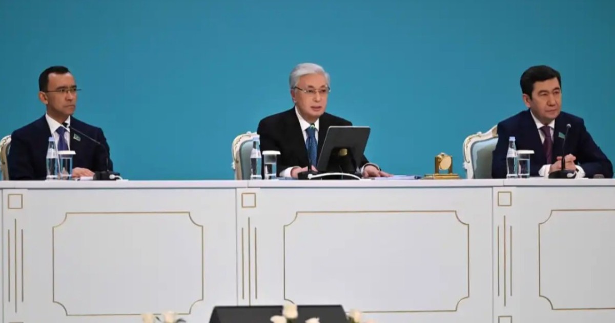 Тоқаев жаңа Конституция және мемлекеттік органдардың маңыздылығы туралы айтты