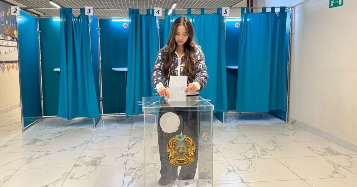 Елордада 18 жастағы тұрғын алғаш рет дауыс берді