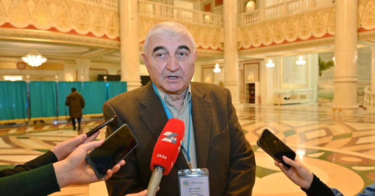 Әзербайжанның ОСК төрағасы Қазақстандағы 50 сайлау учаскесін аралады