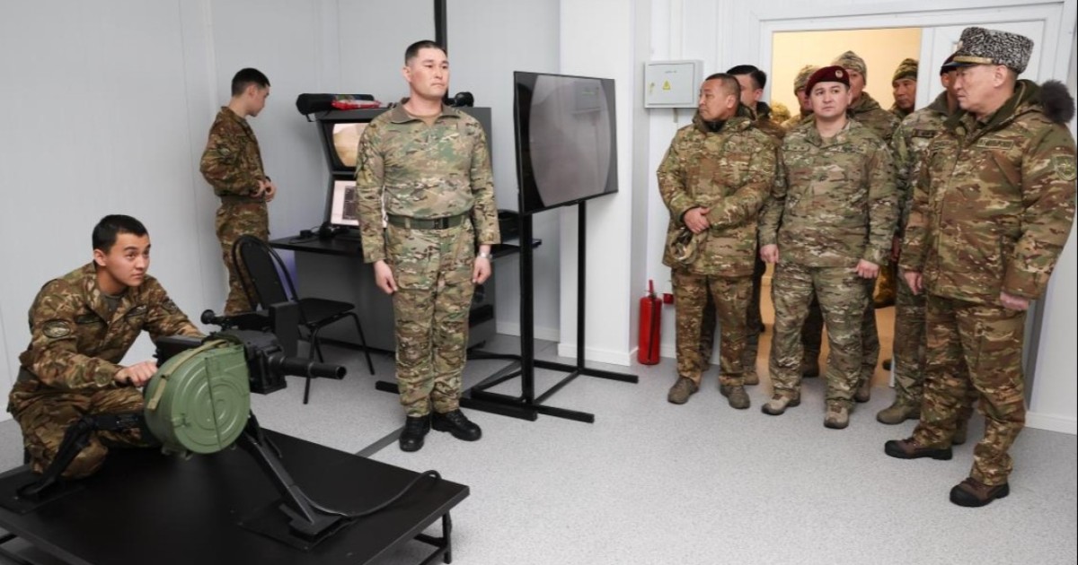 Қорғаныс министрі Астанадағы Арнайы операциялар күштерінің әскери бөлімдерін тексерді