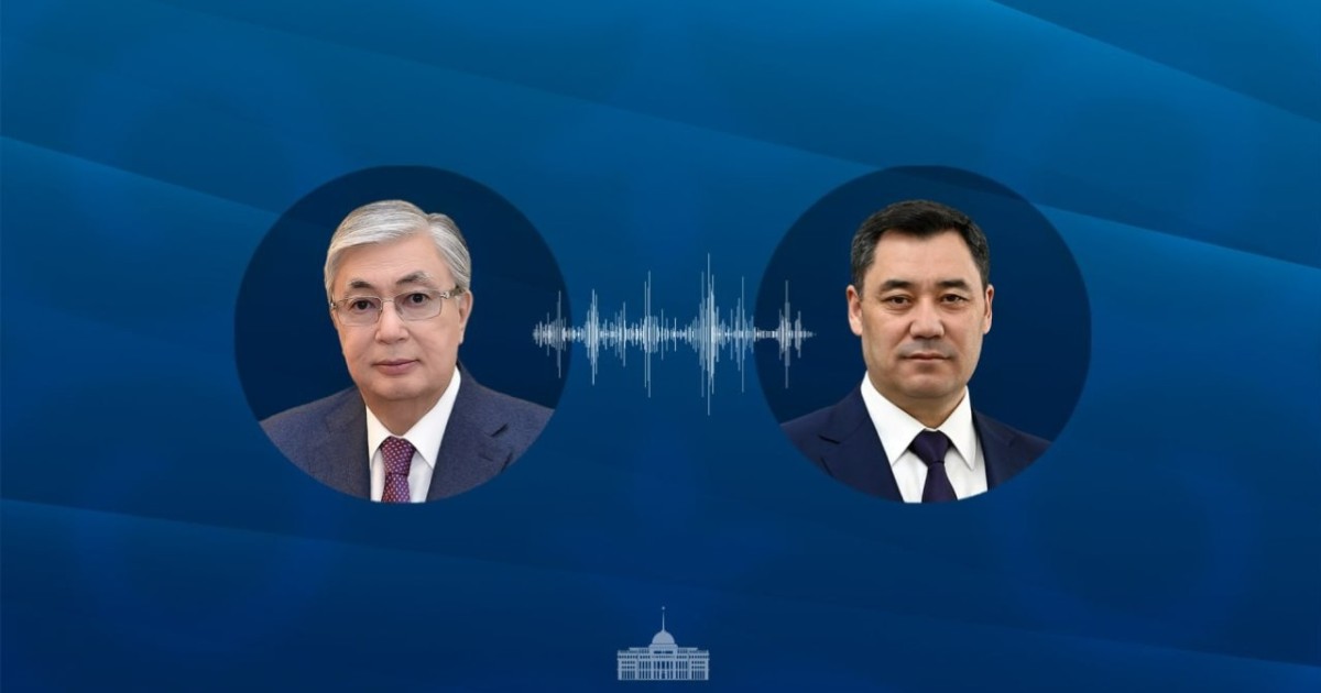 Садыр Жапаров Қасым-Жомарт Тоқаевты референдумның табысты өтуімен құттықтады