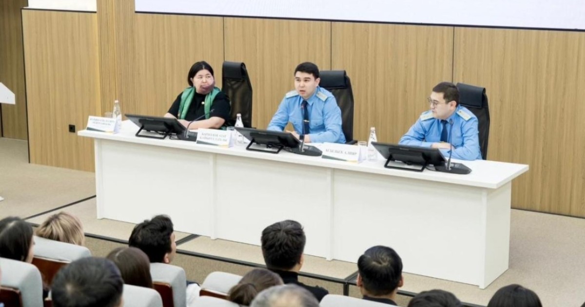 Елорда студенттерімен қылмыстың алдын алу бойынша кездесу өтті