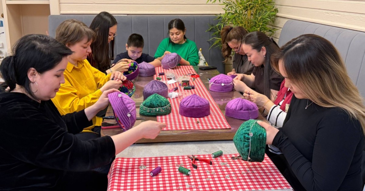 Астанада тақия кестелеуден шеберлік сағаты өтті