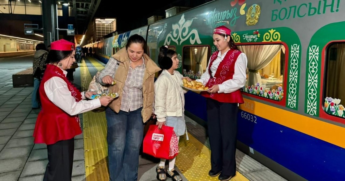 Елордадан наурызға орай безендірілген пойыздар Шымкент пен Көкшетауға жолға шықты