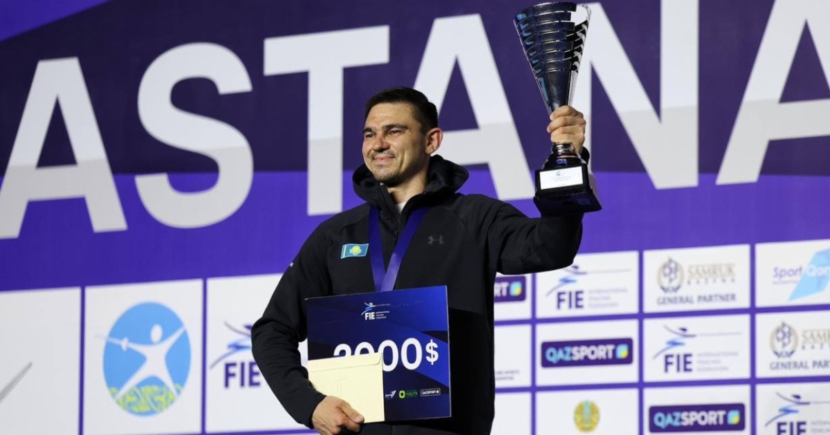 Руслан Құрбанов семсерлесуден Әлем кубогында күміс жүлде иегері атанды