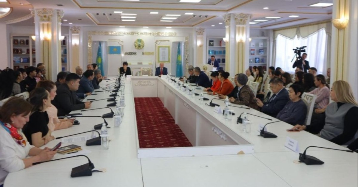 Астанада ақын Шөмішбай Сариевке арналған әдеби-сазды кеш өтті