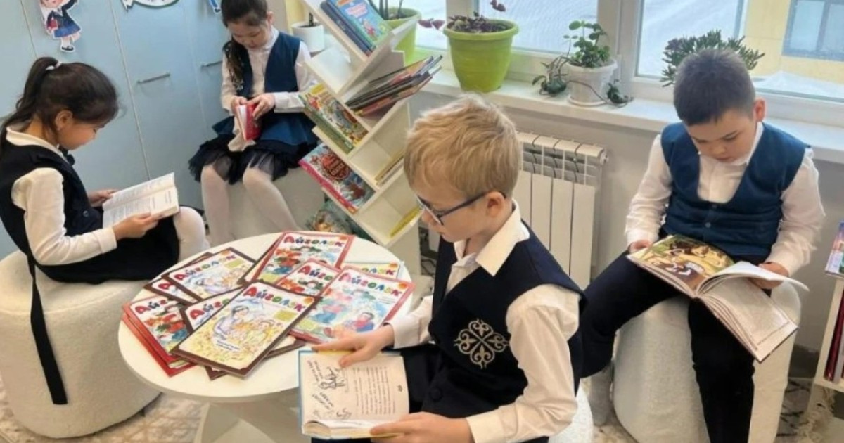 Мемлекет басшысы: Кітап оқу үрдісі ұлттың озық қасиетіне айналғаны жөн