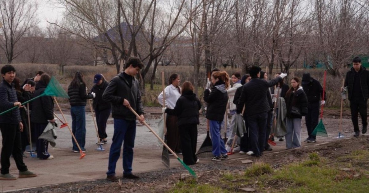 Елордалық студенттер сенбілікке қатысты