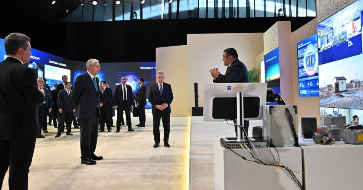 Қазақстан мен Өзбекстан Президенттері жасанды интеллект хакатонына барды