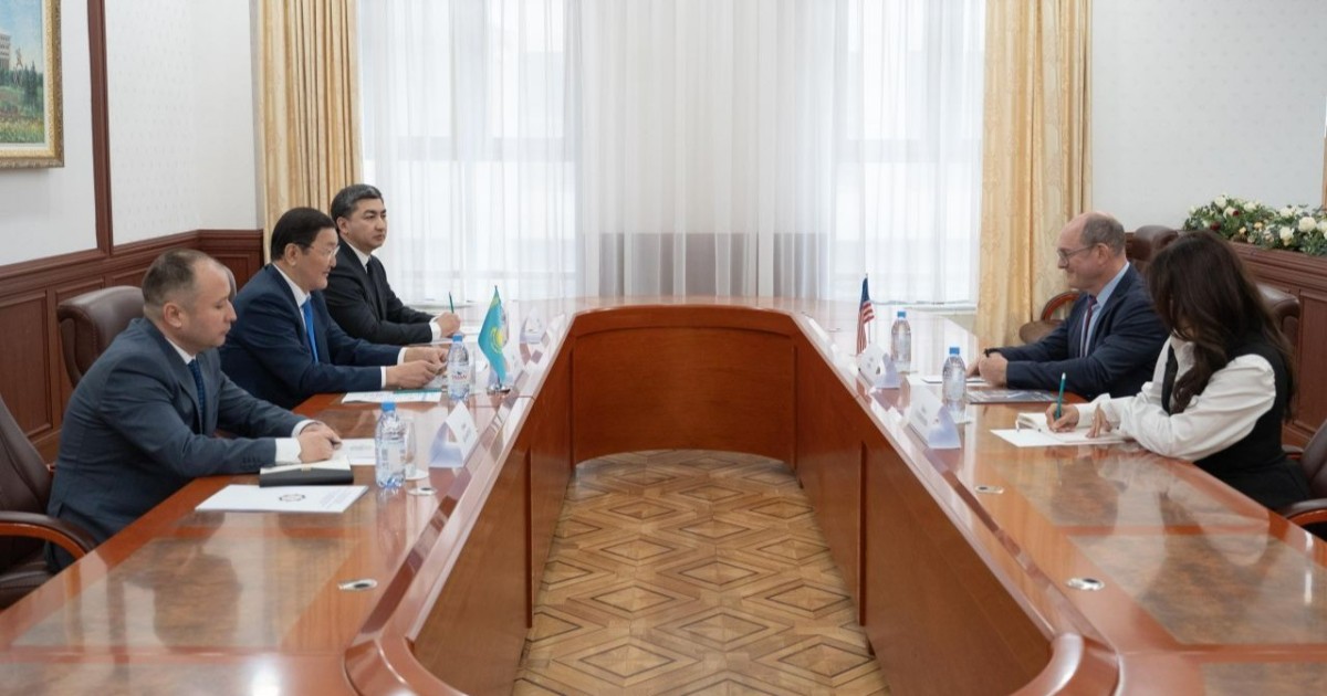 Бас прокурор Қазақстандағы Америкалық сауда палатасы өкілдерін және ірі инвестор компанияларды қабылдады