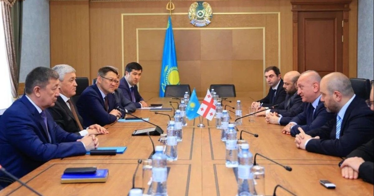 Қарағанды мен Гори бауырлас қалаларға айналады