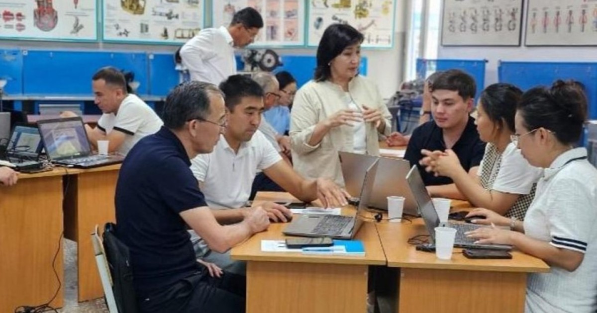 Елімізде колледж педагогтерінің біліктілігін арттыру курстары өтті