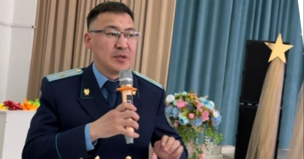 Заң мен тәртіп: Астанада прокуратура оқушыларға арналған профилактикалық дәріс өткізді