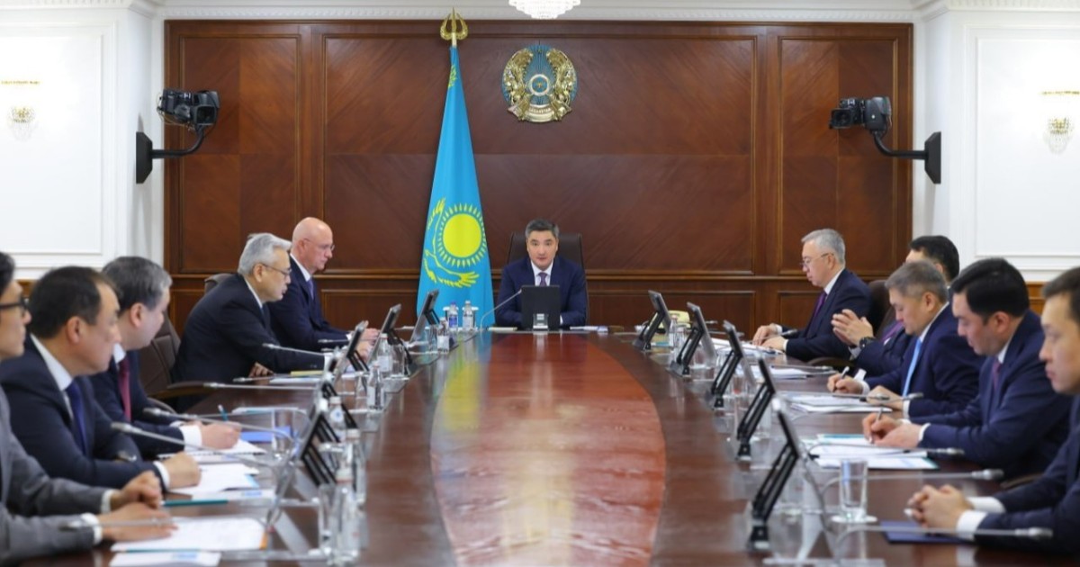 Премьер-министр жасанды интеллект үшін есептеу инфрақұрылымының қуатын ұлғайтуды тапсырды