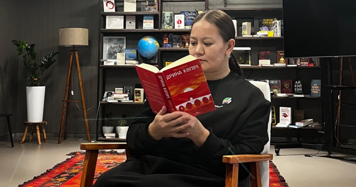 Кітапты бестселлер ететін не: маркетинг пе, мазмұн ба