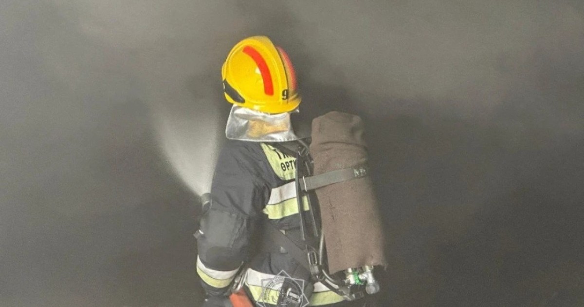 Астанада көпқабатты тұрғын үйде өрт шықты: 21 адам эвакуацияланды