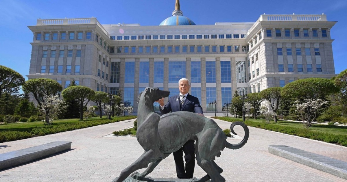 Қазақстанға алғаш келген Тамаш Яккель қазақ тазысына жоғары баға берді