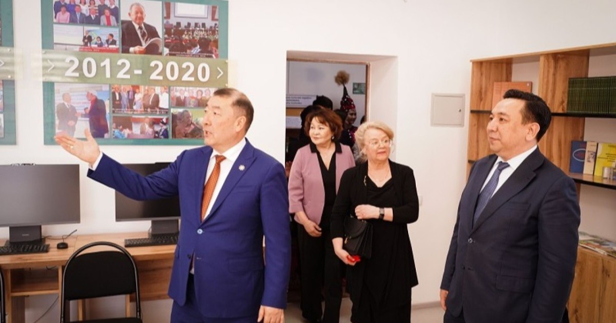 Елордадағы университетте профессор Михаил Спектор атындағы аудитория ашылды