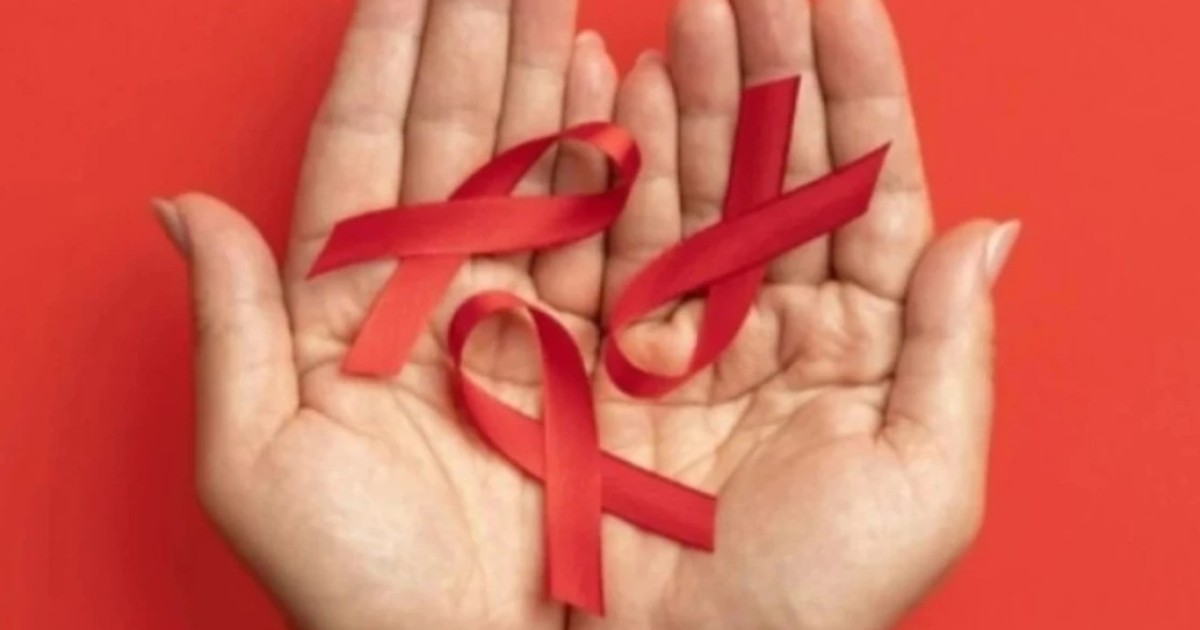 Пациентке бағдарланған тәсіл: АИТВ-мен өмір сүретін адамдарға көмек көрсетудің маңызы