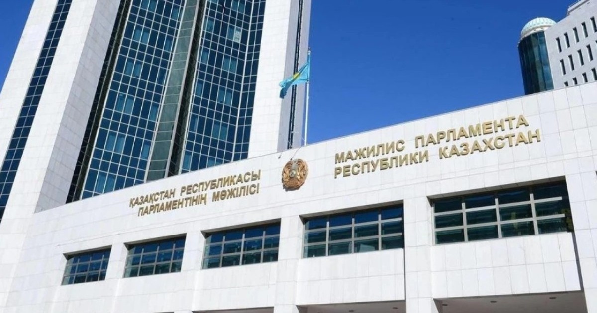 Мәжілісте сайлау кезіндегі заң бұзушылықтар үшін жауапкершілікті қатаңдату ұсынылды