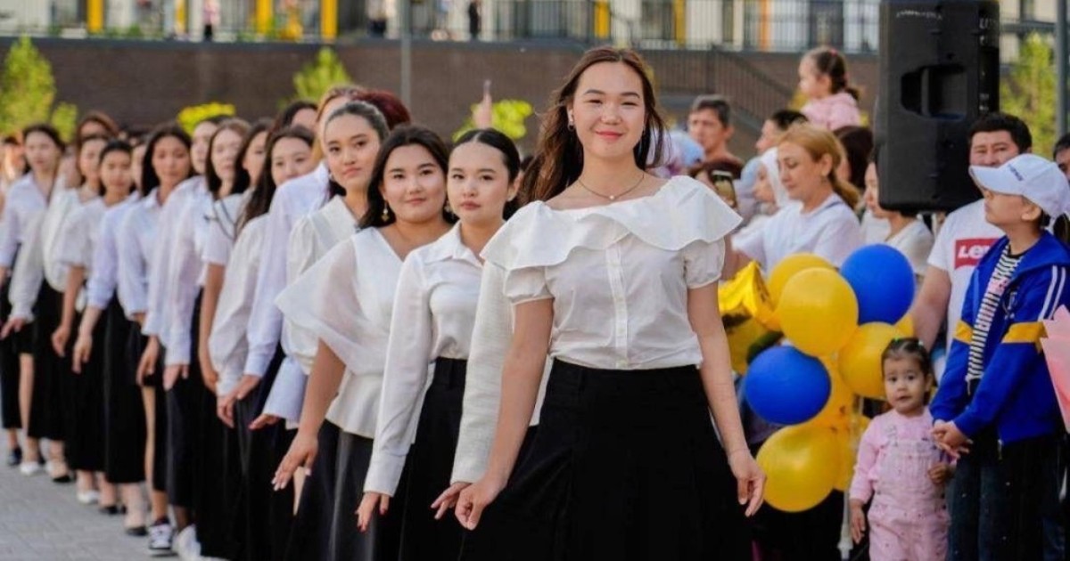 Астанада биыл 16 мыңнан астам оқушы мектеп бітіреді