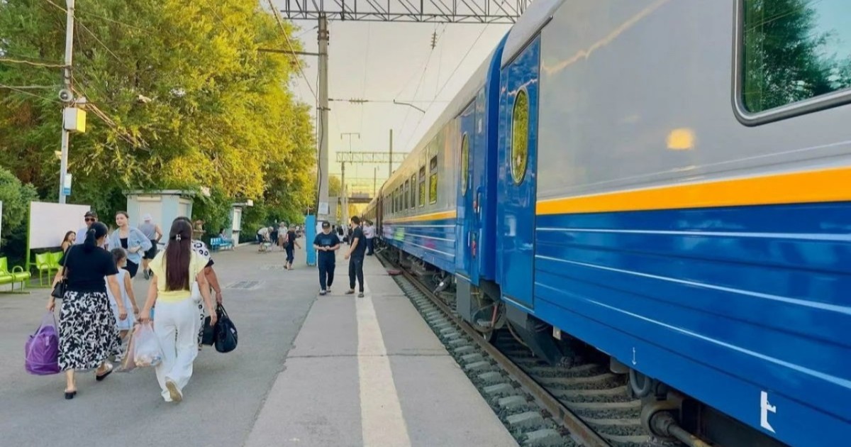 Қарағанды, Семей және Өскеменде қосымша қала маңы пойызы қатынайды