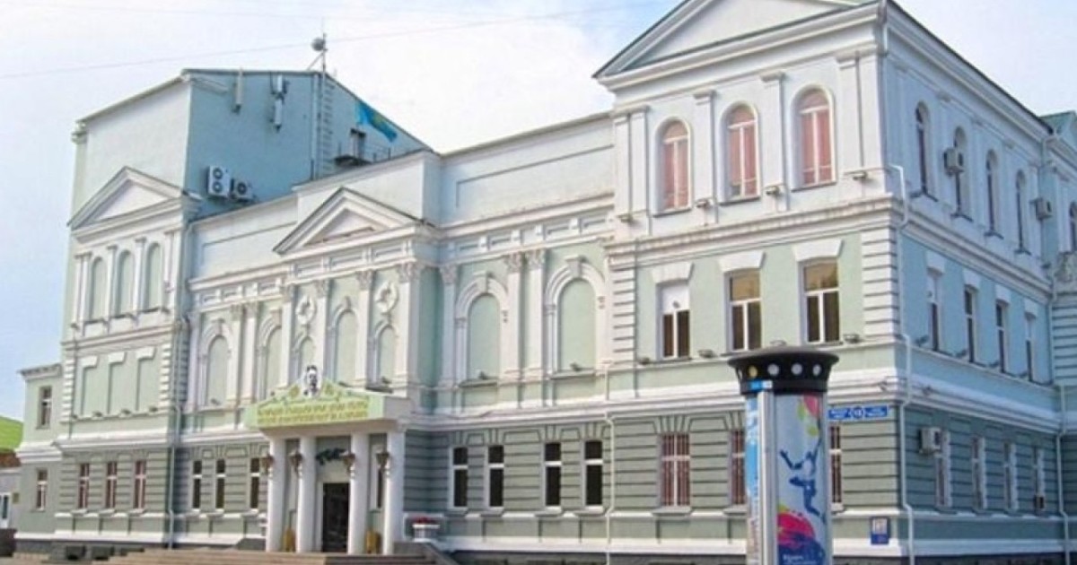 М. Горький атындағы театр ұжымы ұлттық мәртебе беру туралы шешімі үшін Мемлекет басшысына алғыс білдірді